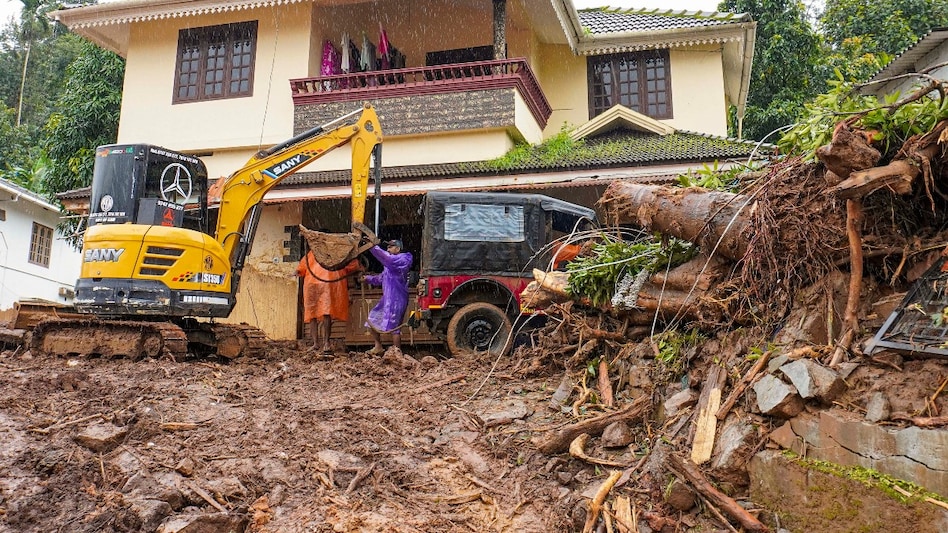 Two massive landslides hit Mundakkai and Chooralmala in Wayanad in the early hours of July 30, resulting in extensive destruction, numerous fatalities, and injuries to hundreds. Two massive landslides hit Mundakkai and Chooralmala in Wayanad in the early hours of July 30, resulting in extensive destruction, numerous fatalities, and injuries to hundreds.
