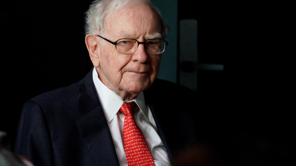 Buffett has been gradually trimming his Apple stake over the past year. Buffett has been gradually trimming his Apple stake over the past year.