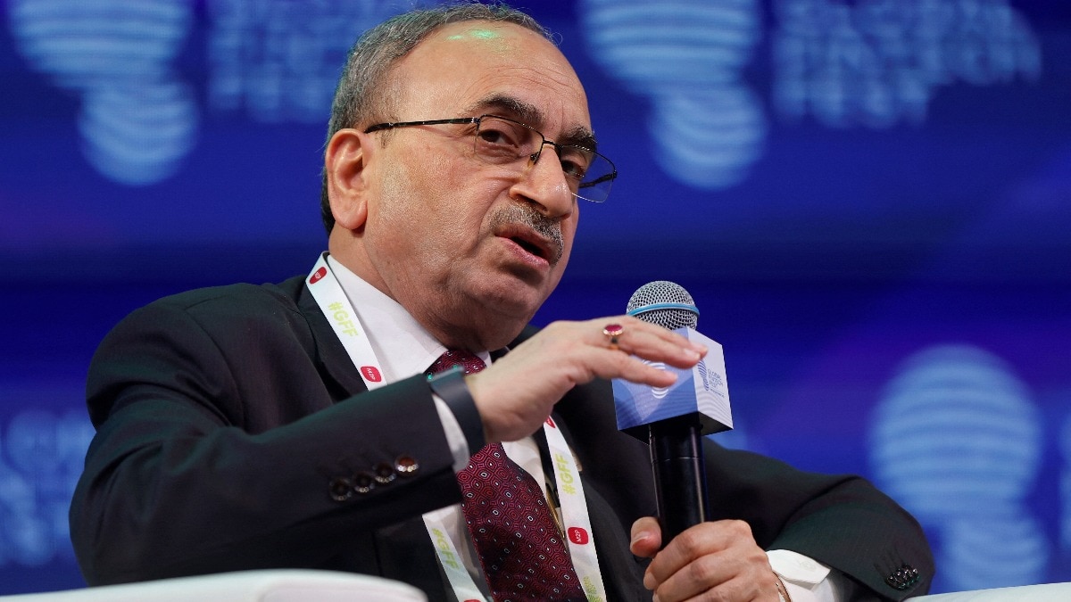 Khara emphasized that bank accounts remain the primary destination for parking savings and will continue to attract interest. Khara emphasized that bank accounts remain the primary destination for parking savings and will continue to attract interest.