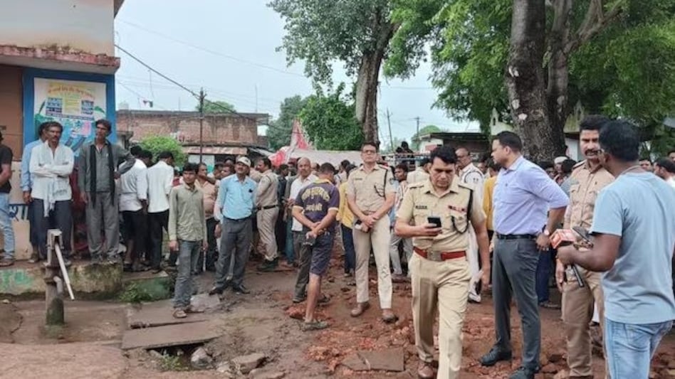 9 children killed in wall collapse in Madhya Pradesh's Sagar district, second such incident in state 9 children killed in wall collapse in Madhya Pradesh's Sagar district, second such incident in state