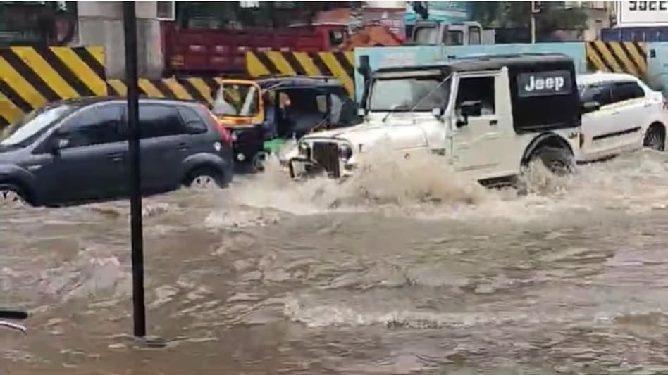 Mumbai and Thane recorded significant rainfall over the weekend. Mumbai and Thane recorded significant rainfall over the weekend.