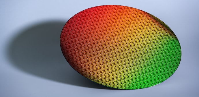 Intel 18A, Intel Foundry's leading-edge process node, is on track for production in 2025. Intel 18A, Intel Foundry's leading-edge process node, is on track for production in 2025.