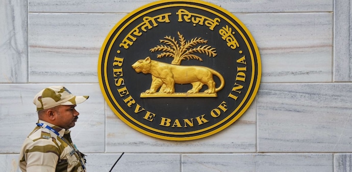 RBI monetary policy: GDP projection remains unchanged at 7.2% RBI monetary policy: GDP projection remains unchanged at 7.2%