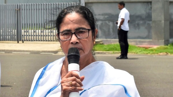 'If needed, accused will be hanged': Mamata Banerjee on Kolkata doctor murder case 'If needed, accused will be hanged': Mamata Banerjee on Kolkata doctor murder case