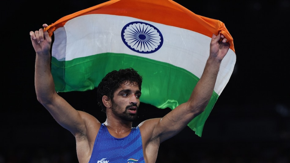Indian wrestler Aman Sehrawat wins bronze at Paris Olympics Indian wrestler Aman Sehrawat wins bronze at Paris Olympics