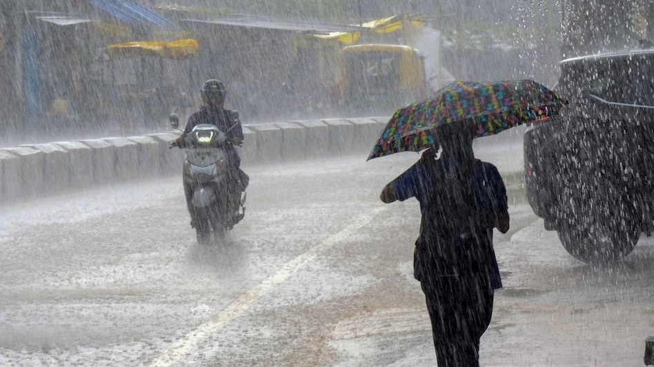 The IMD has also forecast heavy downpours in the southern peninsula over the next five days. Tamil Nadu is expected to see isolated heavy rainfall today, with similar conditions in Lakshadweep until August 20 The IMD has also forecast heavy downpours in the southern peninsula over the next five days. Tamil Nadu is expected to see isolated heavy rainfall today, with similar conditions in Lakshadweep until August 20