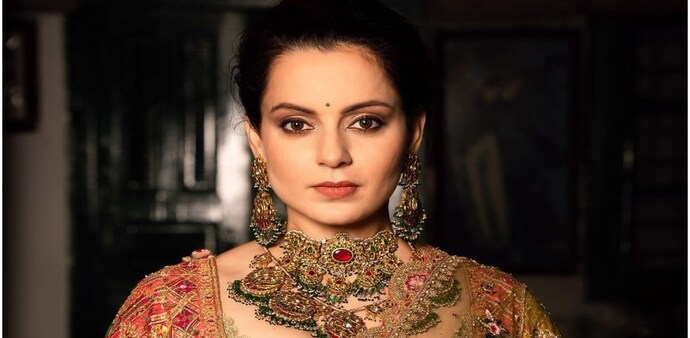 Despite her harsh critique, Kangana did acknowledge that she has met a few writers and directors in the industry who do not fit this mold. Despite her harsh critique, Kangana did acknowledge that she has met a few writers and directors in the industry who do not fit this mold.