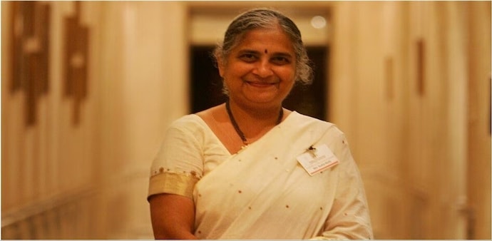 Murty, in a video post, recounted the tale of Rani Karnavati and Humayun, suggesting that this was where the tradition of tying a rakhi began. Murty, in a video post, recounted the tale of Rani Karnavati and Humayun, suggesting that this was where the tradition of tying a rakhi began.