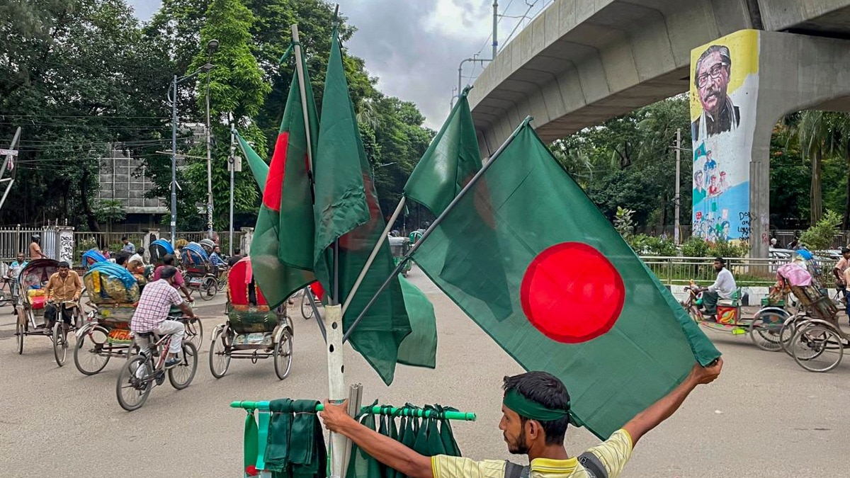 Bangladesh is facing an economic crisis with overall arrears of as much as $2 billion, including dues to airlines that have to be paid immediately. Bangladesh is facing an economic crisis with overall arrears of as much as $2 billion, including dues to airlines that have to be paid immediately.