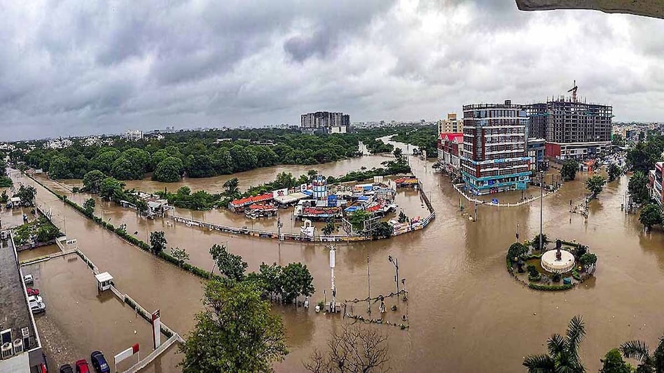 Over the past few days, rainfall wreaked havoc in several parts of Gujarat, including cities like Vadodara and Ahmedabad Over the past few days, rainfall wreaked havoc in several parts of Gujarat, including cities like Vadodara and Ahmedabad