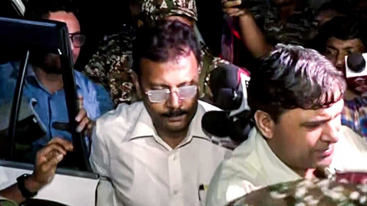 West Bengal Health Department suspends Sandip Ghosh amid 8-day CBI custody over 'financial irregularities' West Bengal Health Department suspends Sandip Ghosh amid 8-day CBI custody over 'financial irregularities'