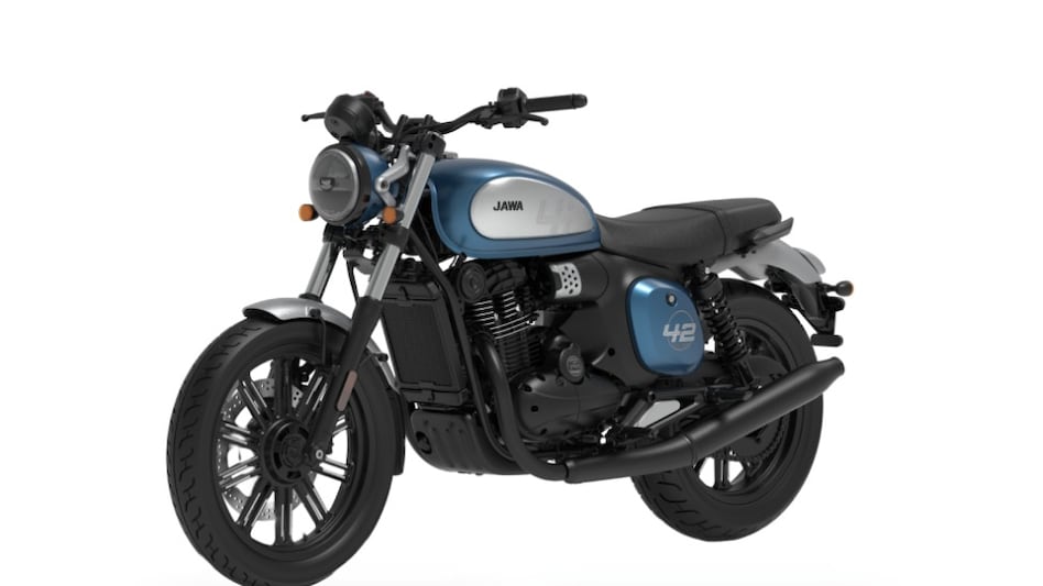 Jawa 42FJ was launched at a competitive pricing of Rs 1.99 lakh Jawa 42FJ was launched at a competitive pricing of Rs 1.99 lakh