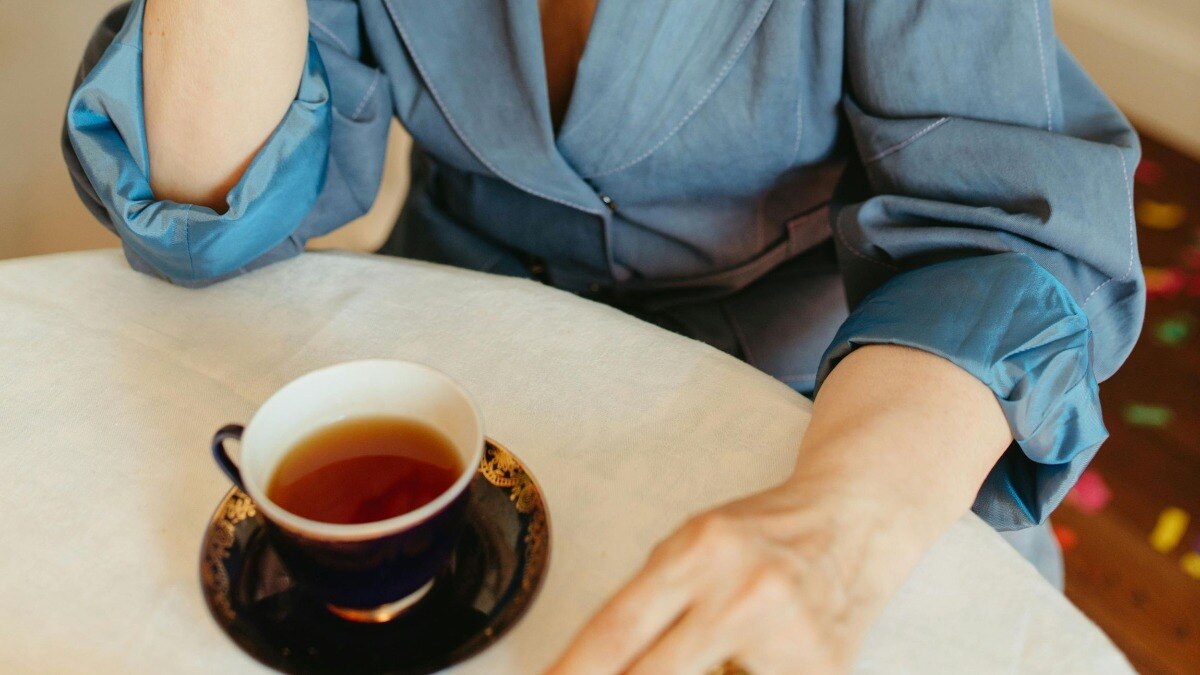 The average cost per kilogram of tea purchased at auctions rose by nearly 23 per cent to Rs 216 for Tata Consumer Products, while for HUL, it surged by nearly 45 per cent to Rs 281. The average cost per kilogram of tea purchased at auctions rose by nearly 23 per cent to Rs 216 for Tata Consumer Products, while for HUL, it surged by nearly 45 per cent to Rs 281.