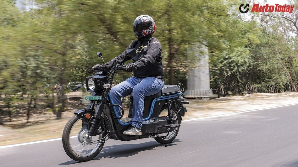 Kinetic has a legacy of producing successful moped Luna and Kinetic Honda scooter. Kinetic has a legacy of producing successful moped Luna and Kinetic Honda scooter.