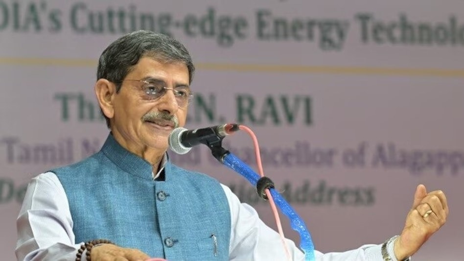 He went on to claim that 40 per cent of students are unable to read a Class 2 textbook, highlighting what he described as a "dangerous situation" for the future of the state. He went on to claim that 40 per cent of students are unable to read a Class 2 textbook, highlighting what he described as a "dangerous situation" for the future of the state.