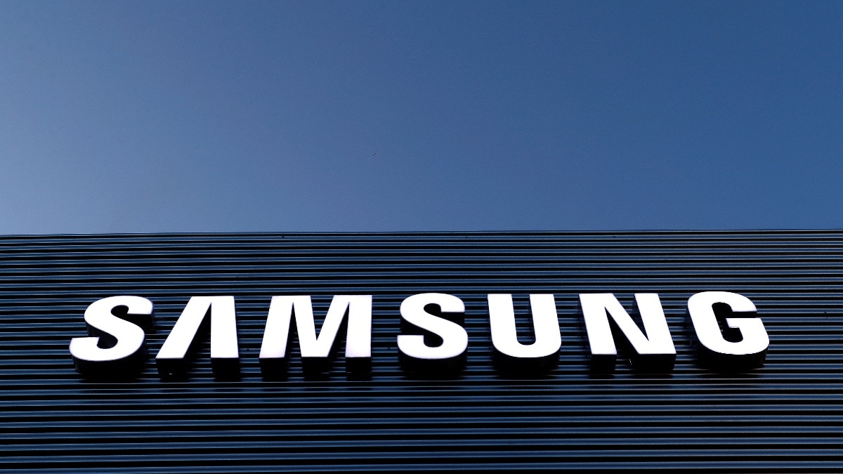Samsung plant's employees strike for higher wages Samsung plant's employees strike for higher wages