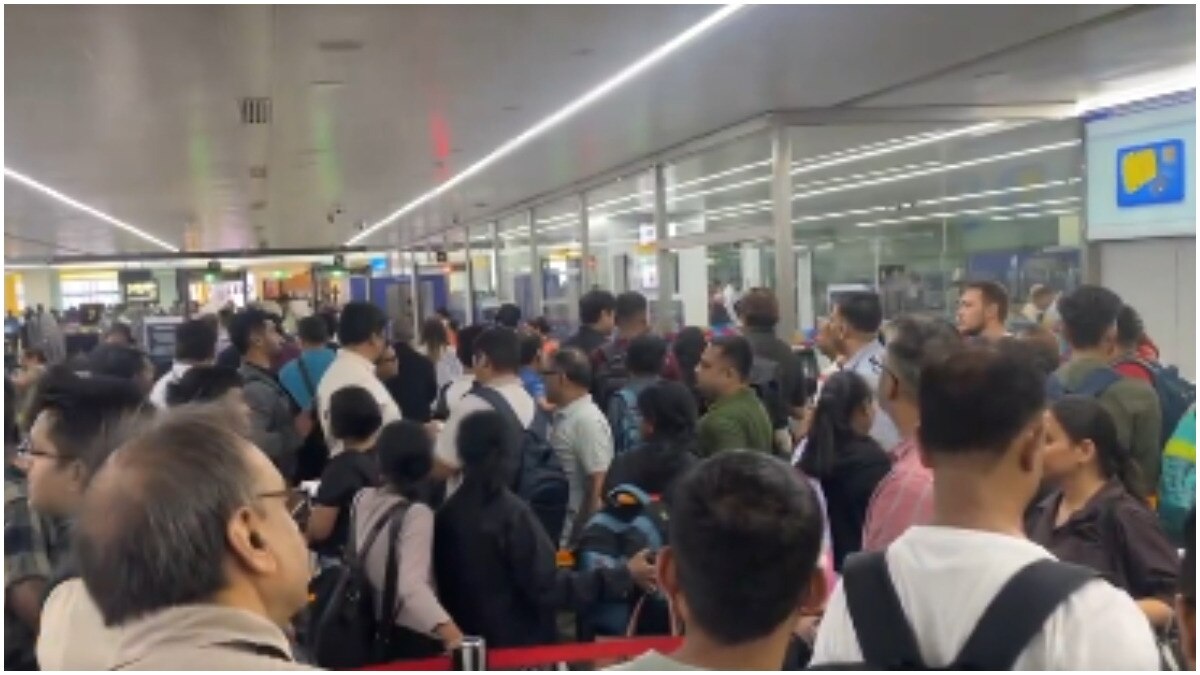 Heavy rain in Delhi cause flight delays, IndiGo and SpiceJet flights