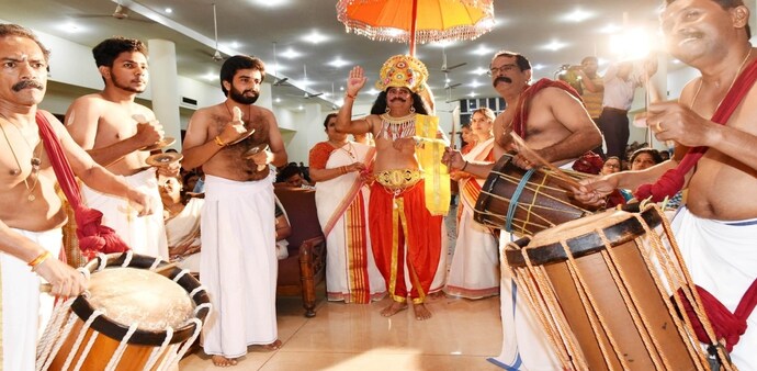 On this day, the people of Kerala mark the return of the legendary King Mahabali. It is also the beginning of the new year for the people of Kerala. On this day, the people of Kerala mark the return of the legendary King Mahabali. It is also the beginning of the new year for the people of Kerala.