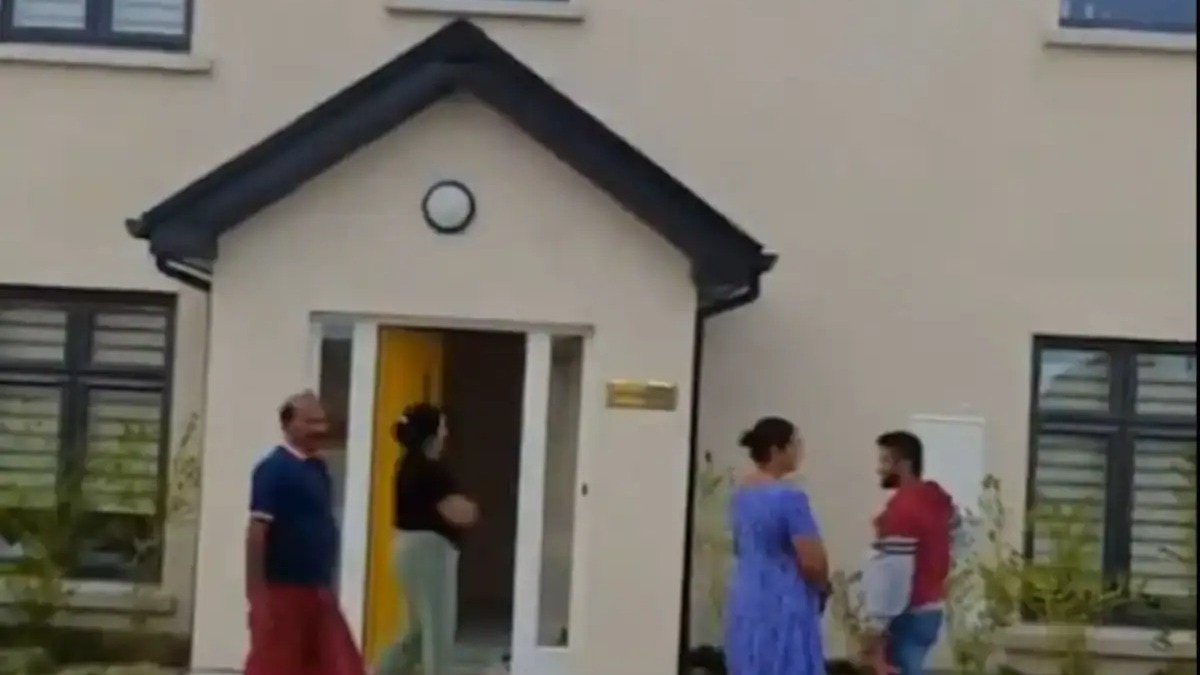 Many quickly condemned O'Keeffe’s use of the word "colonised," pointing out its irony. Many quickly condemned O'Keeffe’s use of the word "colonised," pointing out its irony.