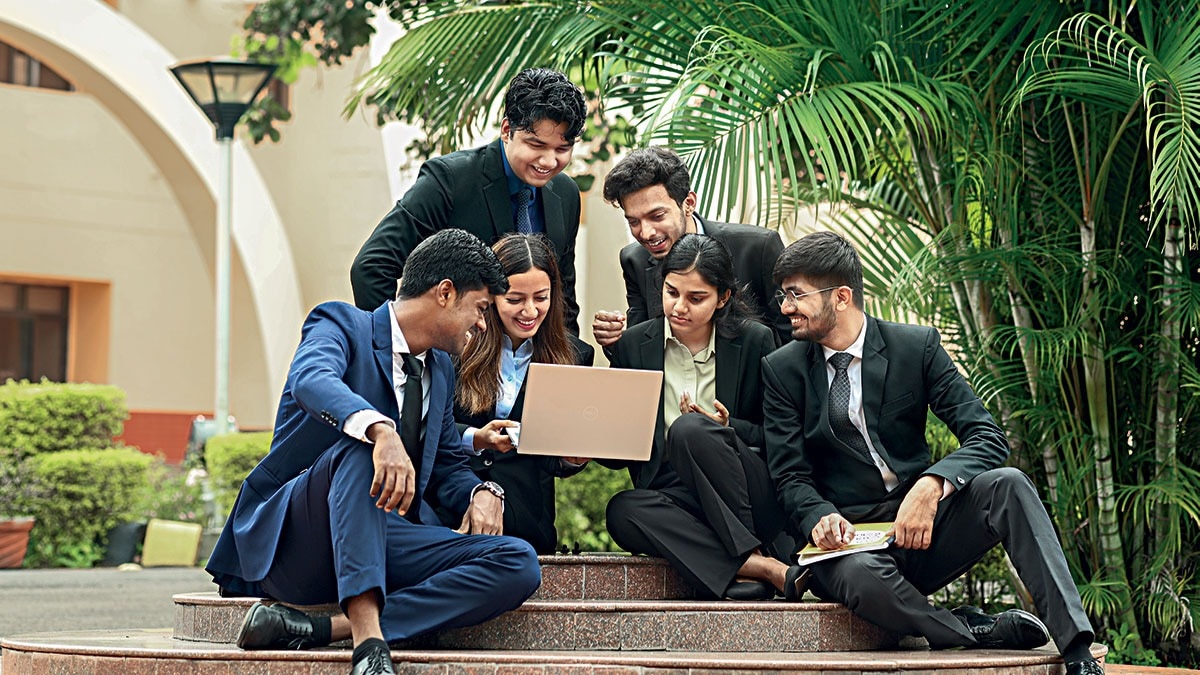 IIM Indore believes that its students must be connected to local communities IIM Indore believes that its students must be connected to local communities