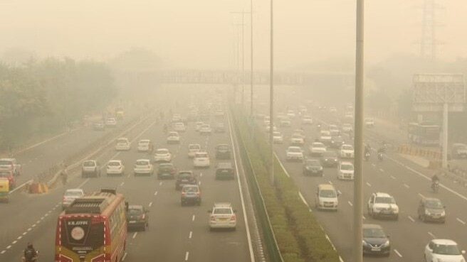 Delhi air pollution: SC raps Centre, Haryana, Punjab governments Delhi air pollution: SC raps Centre, Haryana, Punjab governments