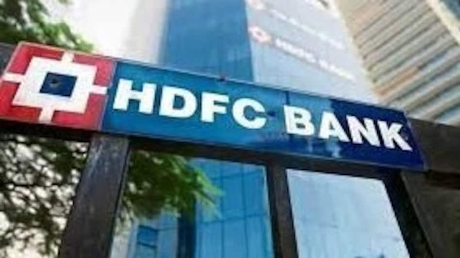 HDFC Bank said its deposits came in at Rs 25,00,000 crore as of September 30, 2024, a growth of around 15.1 per cent over Rs 21,72,900 crore as of September 30, 2023. HDFC Bank said its deposits came in at Rs 25,00,000 crore as of September 30, 2024, a growth of around 15.1 per cent over Rs 21,72,900 crore as of September 30, 2023.