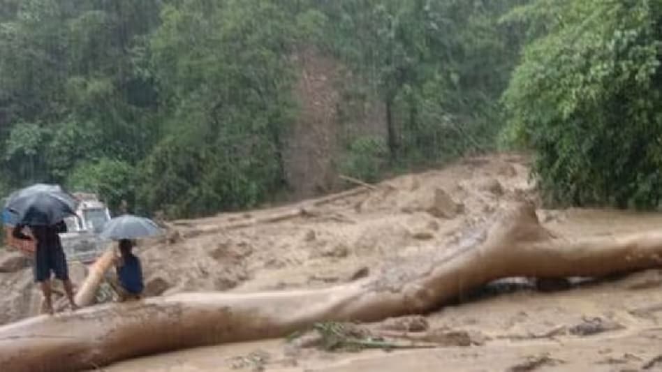 Meghalaya rains: 10 killed in flashfloods triggered by heavy rain in South Garo Hills district Meghalaya rains: 10 killed in flashfloods triggered by heavy rain in South Garo Hills district