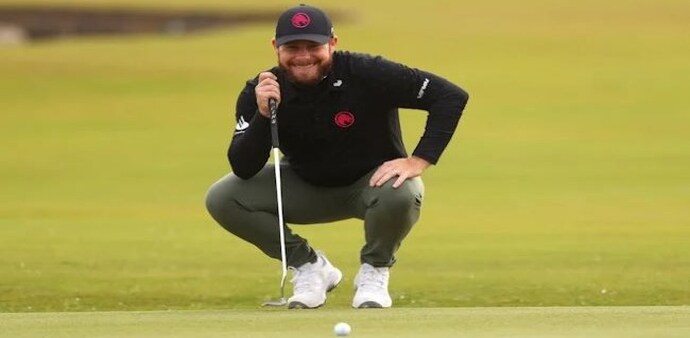 England’s Tyrrell Hatton lines up a putt on his way into the third day lead at the Alfred Dunhill Links Championship in St Andrews on Saturday. (Image courtesy: alfreddunhilllinks.com) England’s Tyrrell Hatton lines up a putt on his way into the third day lead at the Alfred Dunhill Links Championship in St Andrews on Saturday. (Image courtesy: alfreddunhilllinks.com)