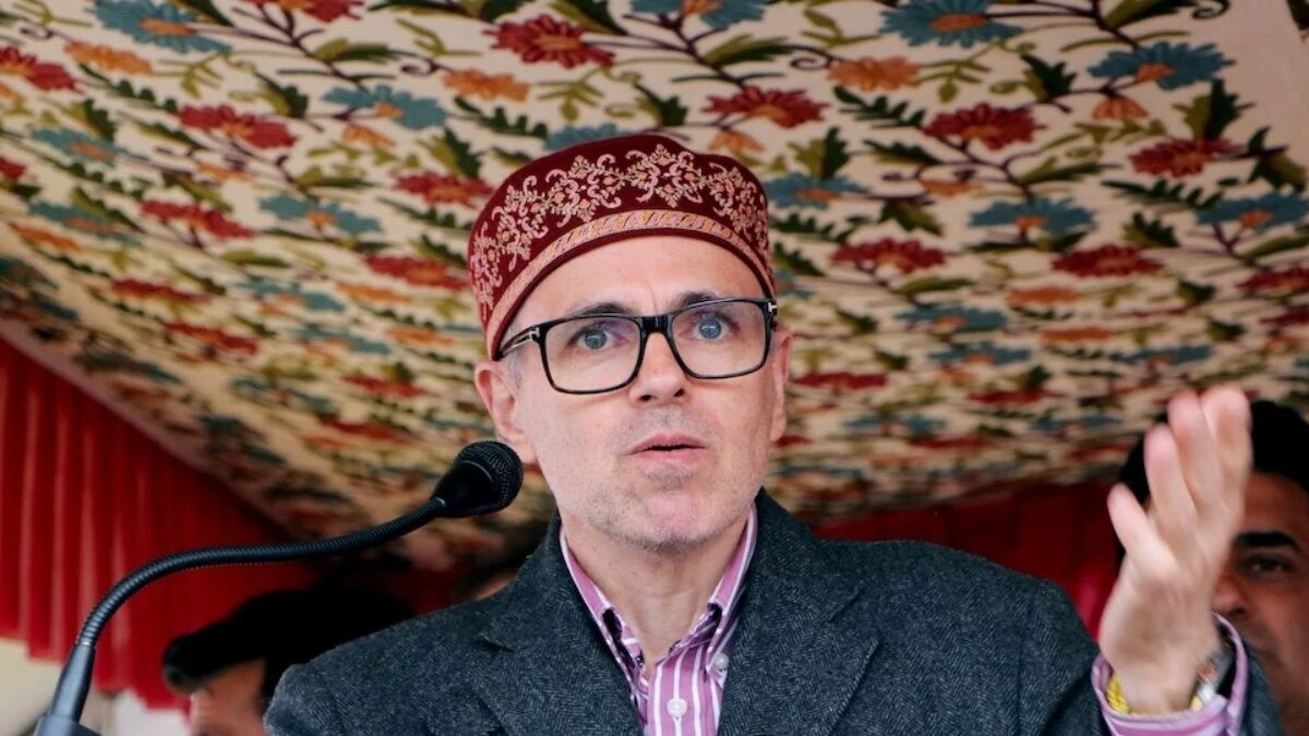 J&K Assembly Elections Results 2024: Omar Abdullah is fighting a tough battle this election season. J&K Assembly Elections Results 2024: Omar Abdullah is fighting a tough battle this election season.