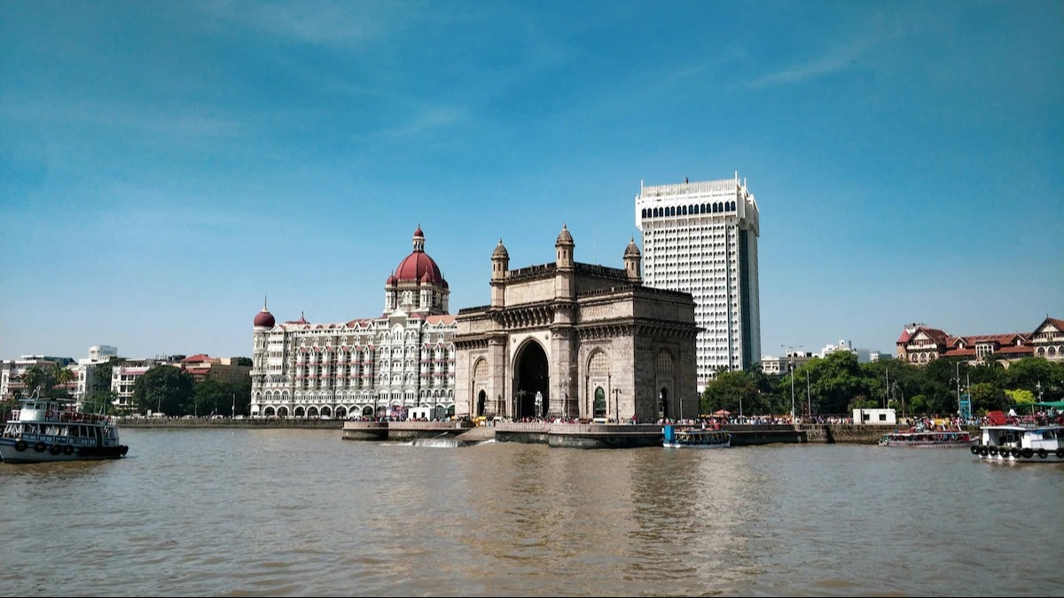 'Mumbai really knows how to take care of people': Viral thread makes netizens share how Mumbaikars kindness wins over visitors 'Mumbai really knows how to take care of people': Viral thread makes netizens share how Mumbaikars kindness wins over visitors