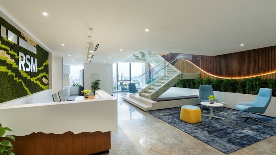 It is crafted to empower people to provide world-class solutions to its clients and aligns with RSM’s hybrid working model, which prioritizes inclusion and innovation. It is crafted to empower people to provide world-class solutions to its clients and aligns with RSM’s hybrid working model, which prioritizes inclusion and innovation.