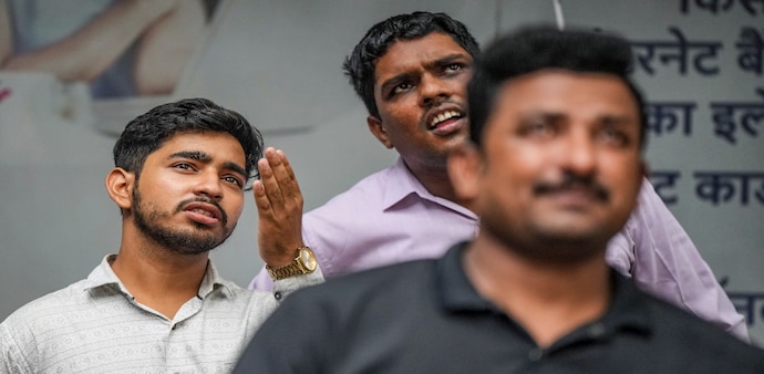 Jindal SAW operates four strategic business divisions of SAW pipes, DI pipes & Fittings, Seamless Pipes & Tubes and Mining & Pellets. Jindal SAW operates four strategic business divisions of SAW pipes, DI pipes & Fittings, Seamless Pipes & Tubes and Mining & Pellets.