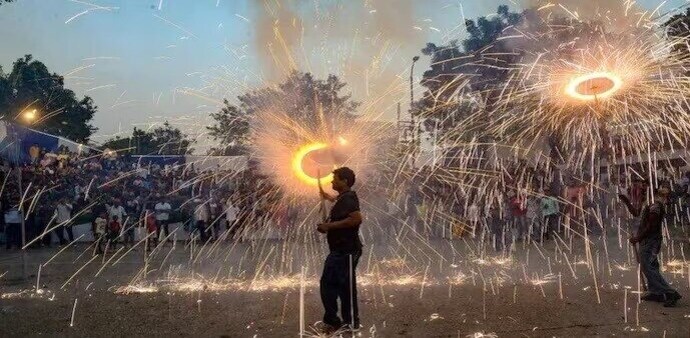 Delhi bans firecrackers ahead of Diwali till Jan 1 Delhi bans firecrackers ahead of Diwali till Jan 1
