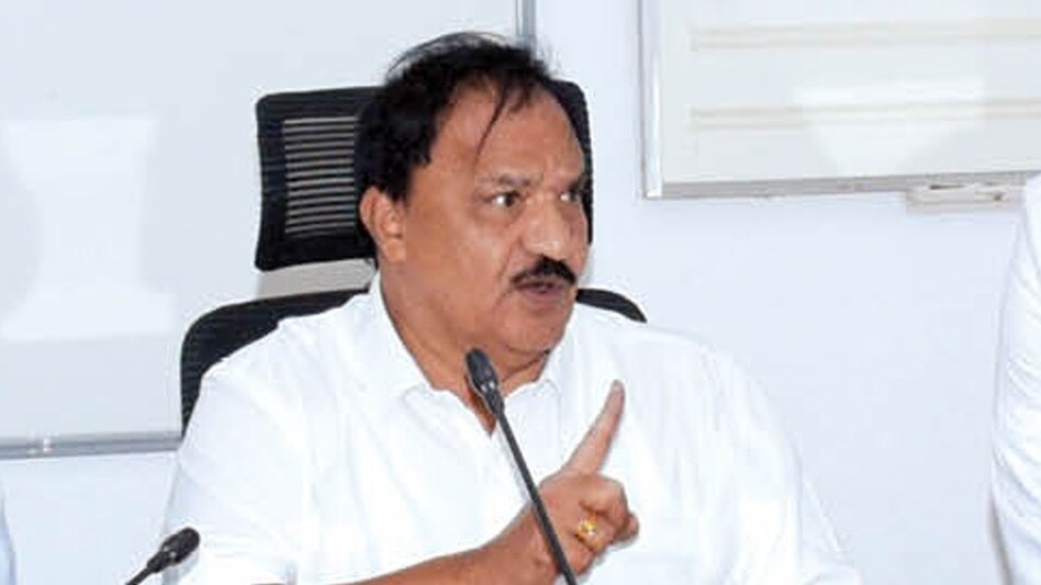 MUDA chief resigns amid scam allegations against Siddaramaiah MUDA chief resigns amid scam allegations against Siddaramaiah