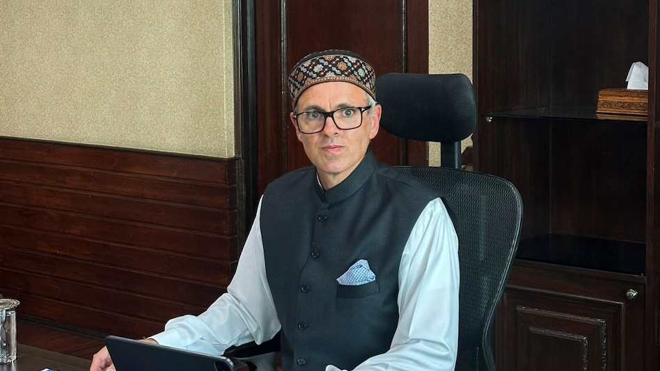 Omar Abdullah's cabinet down to brass tacks, passes resolution on statehood Omar Abdullah's cabinet down to brass tacks, passes resolution on statehood