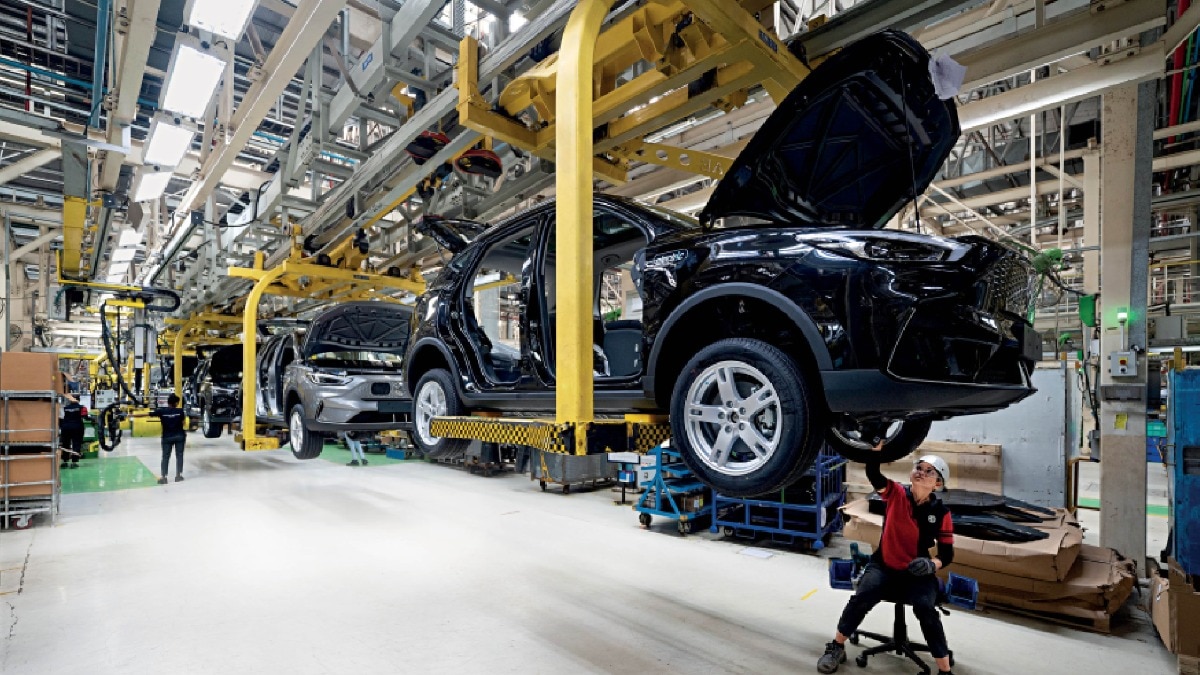 The JSW MG Motor India management is making a concerted push towards 'Indianising' the company The JSW MG Motor India management is making a concerted push towards 'Indianising' the company