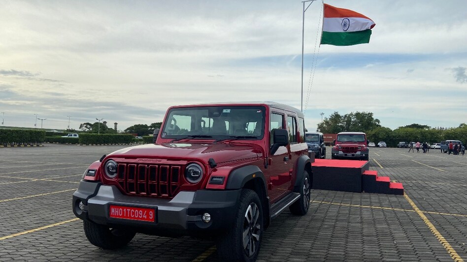 Mahindra Thar Roxx Mahindra Thar Roxx