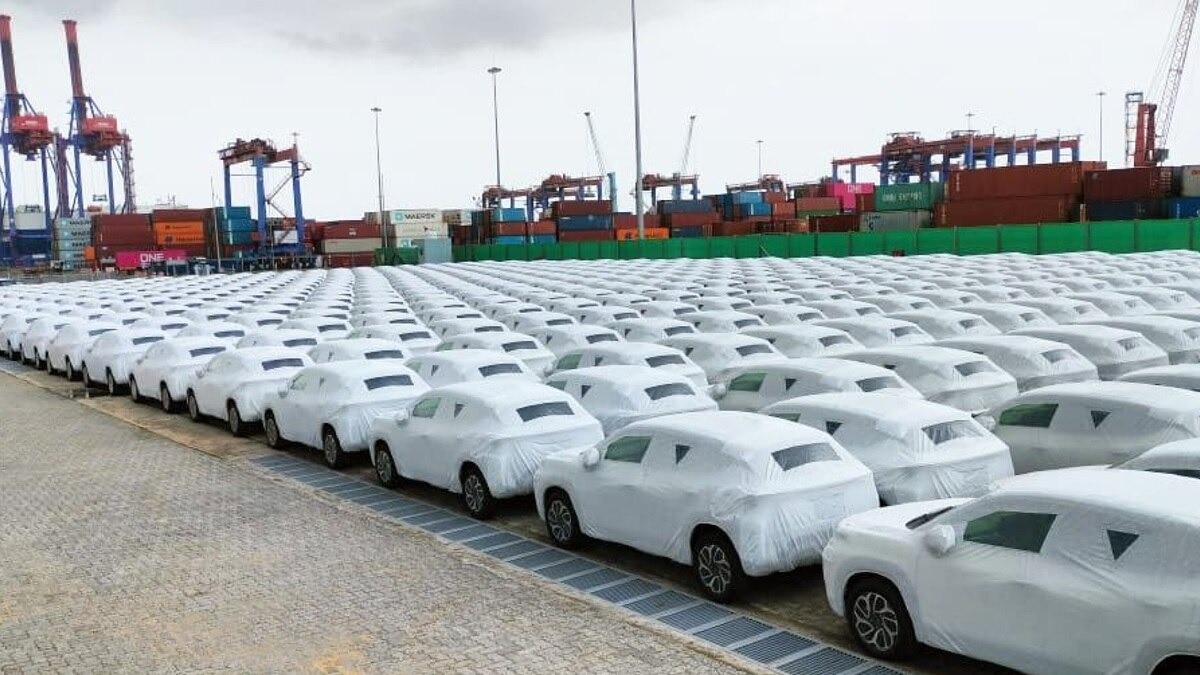 In FY24, automobile exports declined by 5.5 percent due to monetary crises in various overseas markets, with total exports falling to 4,500,492 units from 4,761,299 units in FY23. In FY24, automobile exports declined by 5.5 percent due to monetary crises in various overseas markets, with total exports falling to 4,500,492 units from 4,761,299 units in FY23.