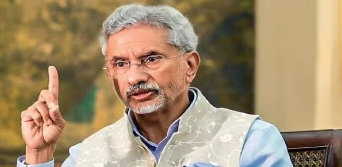 He accused the country of maintaining "inconsistent standards" in its dealings with India. He accused the country of maintaining "inconsistent standards" in its dealings with India.