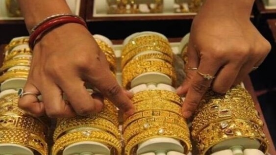 In Delhi markets on Tuesday, the price of 24K gold increased by Rs 240 to reach Rs 79,800 per 10 grams. In Delhi markets on Tuesday, the price of 24K gold increased by Rs 240 to reach Rs 79,800 per 10 grams.