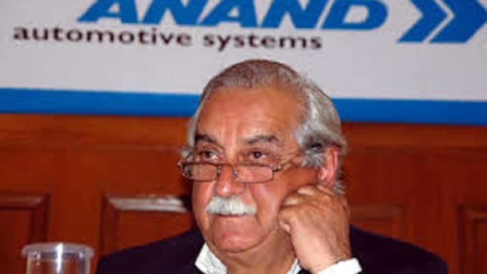 Anand’s started his career in 1954 as a plant manager at Mahindra & Mahindra, in Mumbai. Anand’s started his career in 1954 as a plant manager at Mahindra & Mahindra, in Mumbai.