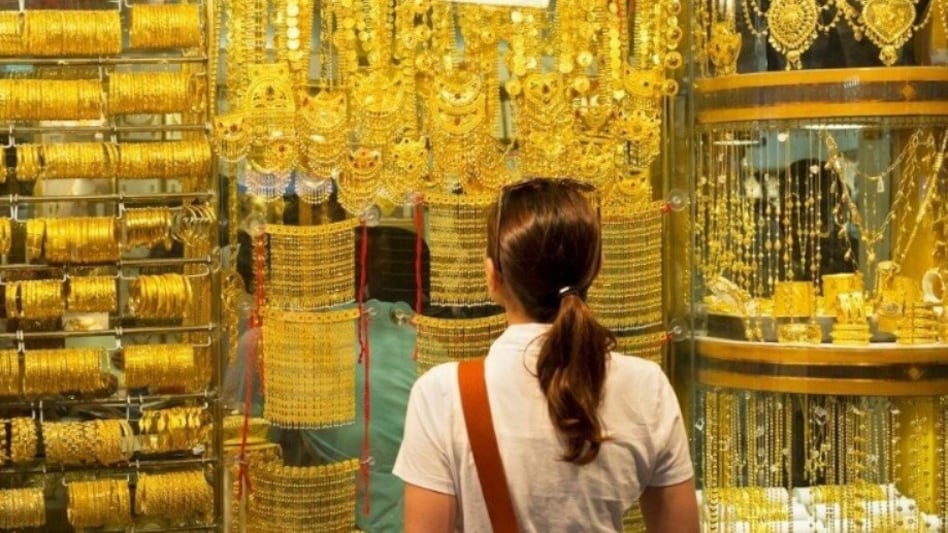 Gold is considered a top choice for long-term investment due to its ability to provide both security and reasonable returns for investors. Gold is considered a top choice for long-term investment due to its ability to provide both security and reasonable returns for investors.