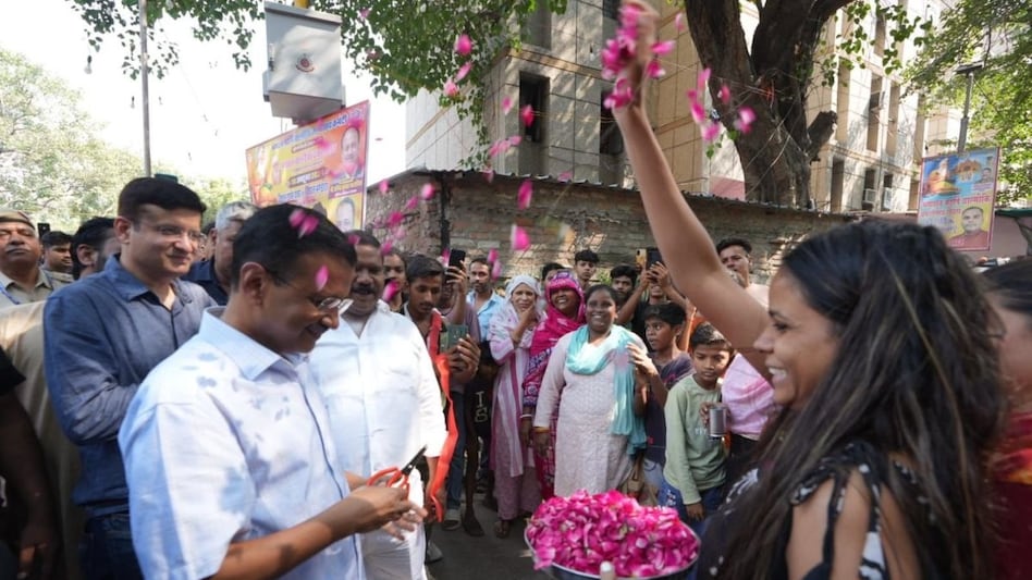 Deeper conspiracy to 'eliminate' Kejriwal? BJP responds after AAP leaders make allegations on attack Deeper conspiracy to 'eliminate' Kejriwal? BJP responds after AAP leaders make allegations on attack