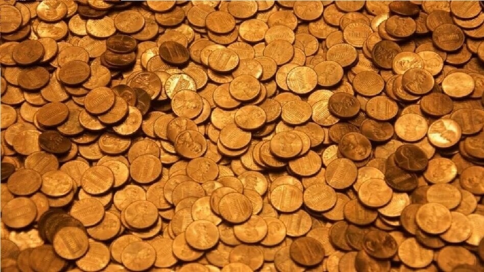 Quick-commerce platforms Blinkit, BigBasket, Swiggy Instamart and Zepto are delivering gold, silver coins in just 10 minutes. Quick-commerce platforms Blinkit, BigBasket, Swiggy Instamart and Zepto are delivering gold, silver coins in just 10 minutes.