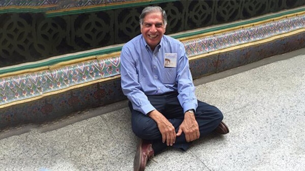 'You hold the pup, I’ll take the bags': When Ratan Tata surprised his dog trainer at Bombay VT
