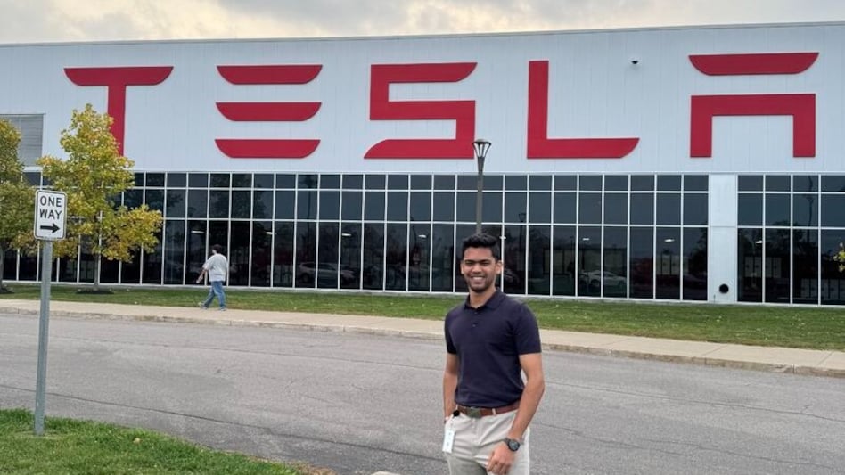 Dhruv Loya gets job at Tesla Dhruv Loya gets job at Tesla