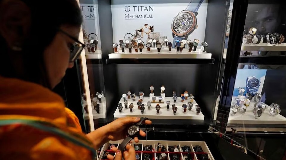 Titan Company Ltd reported a 25% decline in net profit year-on-year, totaling Rs 705 crore for the second quarter ending on September 30, 2024. Titan Company Ltd reported a 25% decline in net profit year-on-year, totaling Rs 705 crore for the second quarter ending on September 30, 2024.