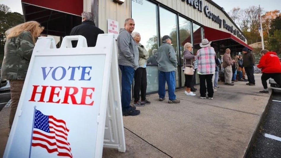 US Elections 2024: Voting machines go dark in Donald Trump's stronghold amid election chaos US Elections 2024: Voting machines go dark in Donald Trump's stronghold amid election chaos