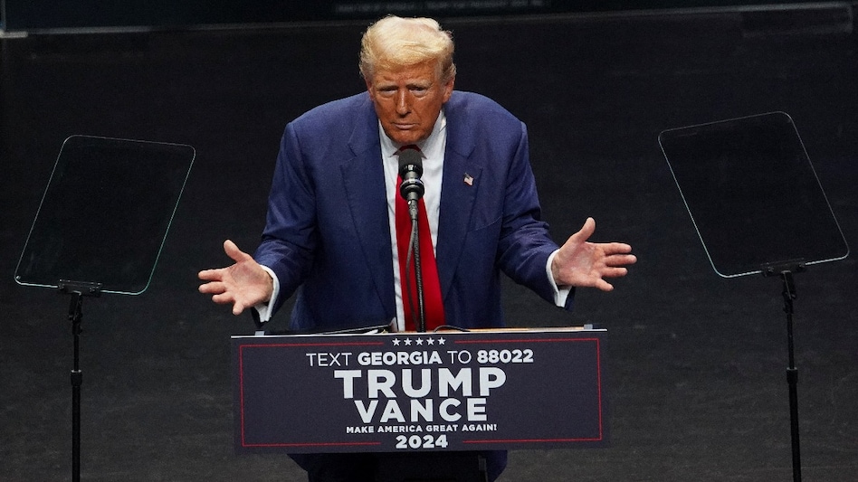 Philadelphia City Commissioner Seth Bluestein, a Republican, quickly dismissed Trump’s claim, stating, “There is absolutely no truth to this allegation". Philadelphia City Commissioner Seth Bluestein, a Republican, quickly dismissed Trump’s claim, stating, “There is absolutely no truth to this allegation".