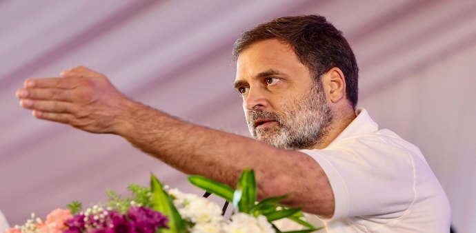 Rahul Gandhi talks about atmosphere of fear among business leaders and corporate sector Rahul Gandhi talks about atmosphere of fear among business leaders and corporate sector